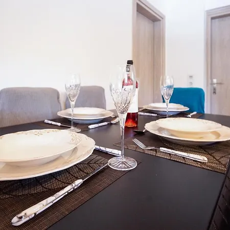 Zante Sunny Mountain Tatil Evi Anafonítria