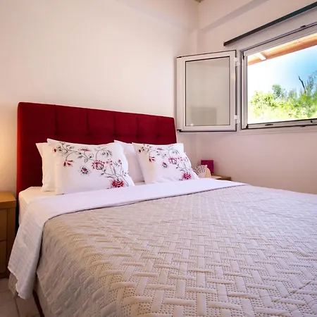 Zante Sunny Mountain * Anafonítria